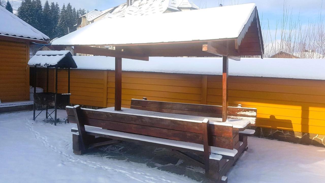 Karpatski Zori Hotel Bukovel Kültér fotó